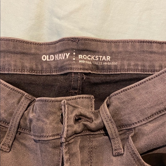 Women’s 4 Gray Oldnavy Jeans - Picture 5 of 5
